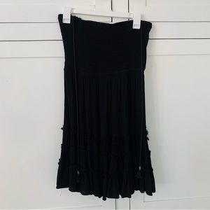 Madeline & Monroe Black Halter Ruffle Dress Size Medium